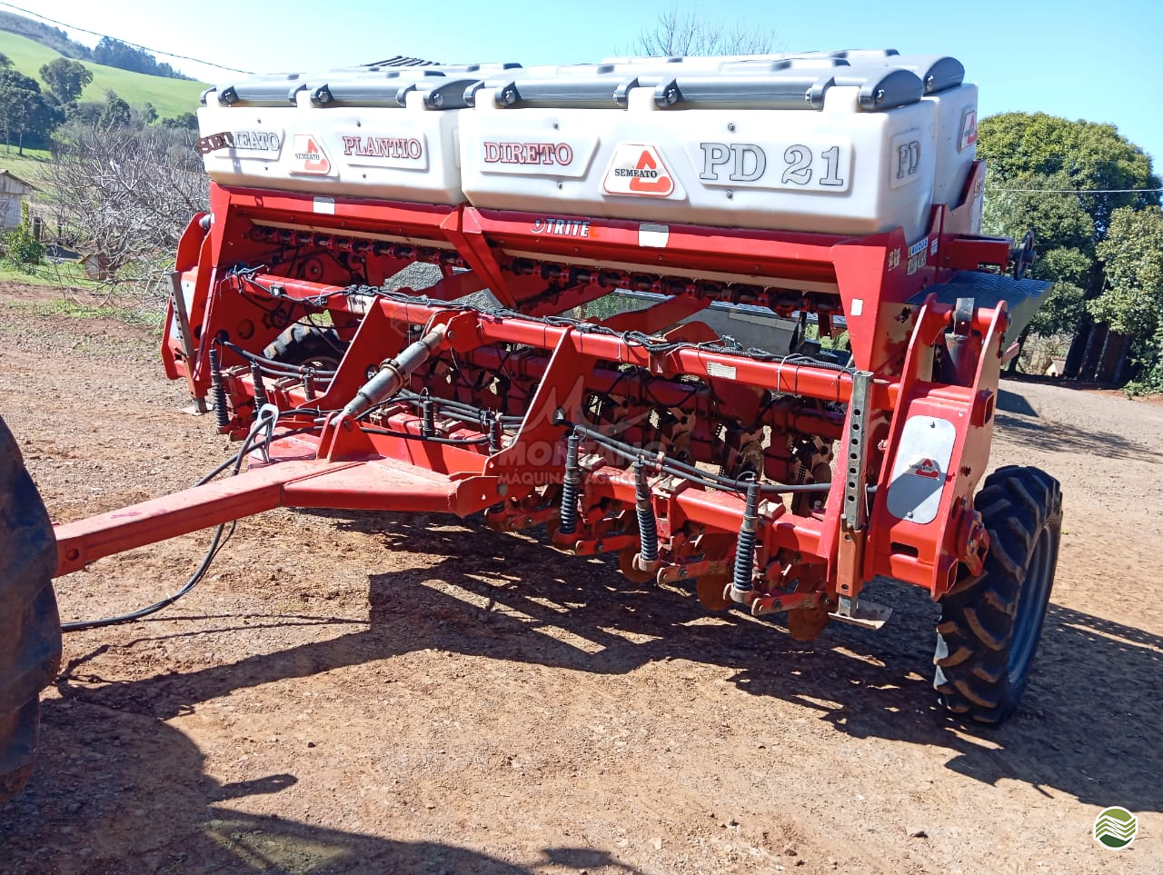 PLANTADEIRA SEMEATO PERSONALLE DRILL 21 Montano Máquinas Agrícolas LAGOA VERMELHA RIO GRANDE DO SUL RS
